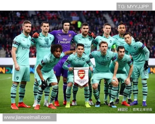 成都足球队在全国耐力排行榜中荣登第十名展现出强大实力与潜力